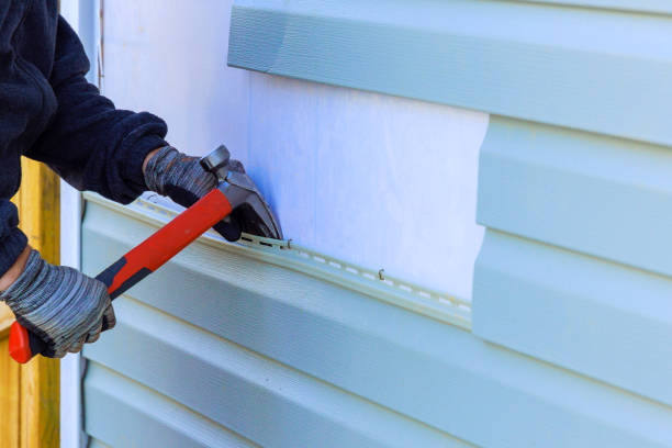 Reliable Emergency Siding Repair contractor in New Carlisle, OH by Creative Siding